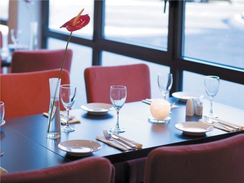Thon Hotel Bergen Airport Exterior foto